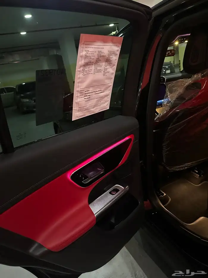 مرسيدس GLC300 AMG موديل 2025 شبه جديد 30