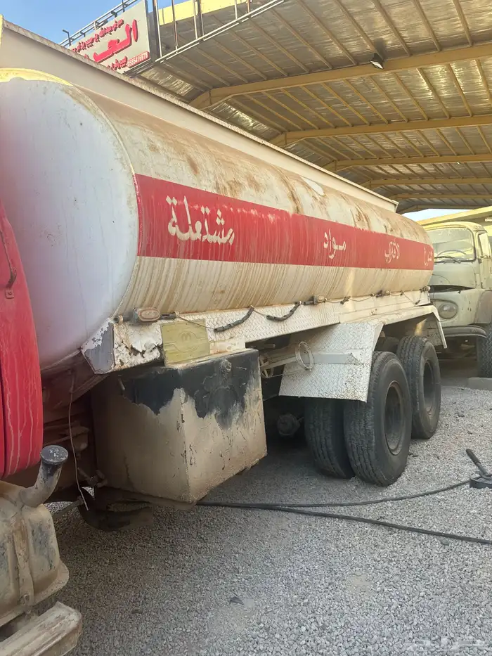 وايت سقس نيسان ديزل موديل 78 4