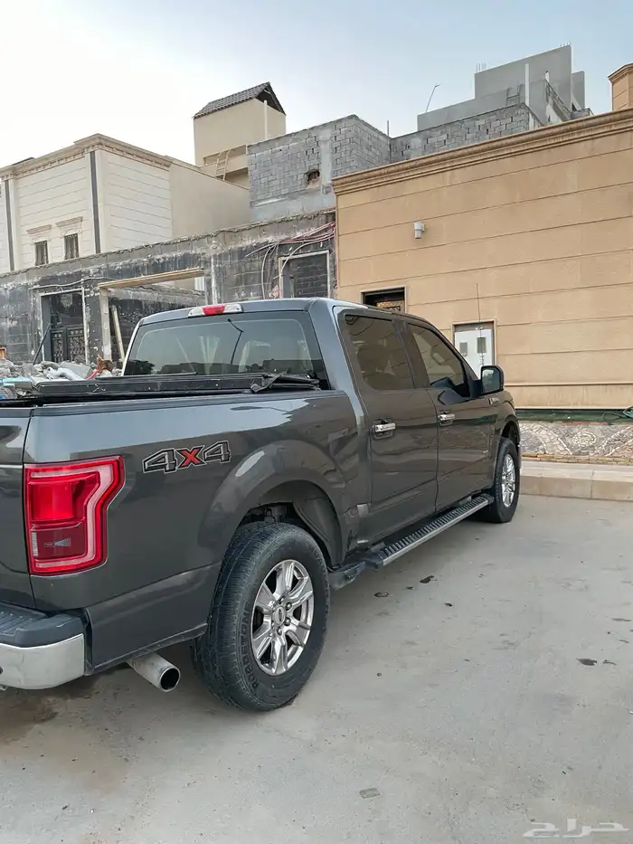 فورد F150 موديل 2015 بدي سليم ومحركات 7
