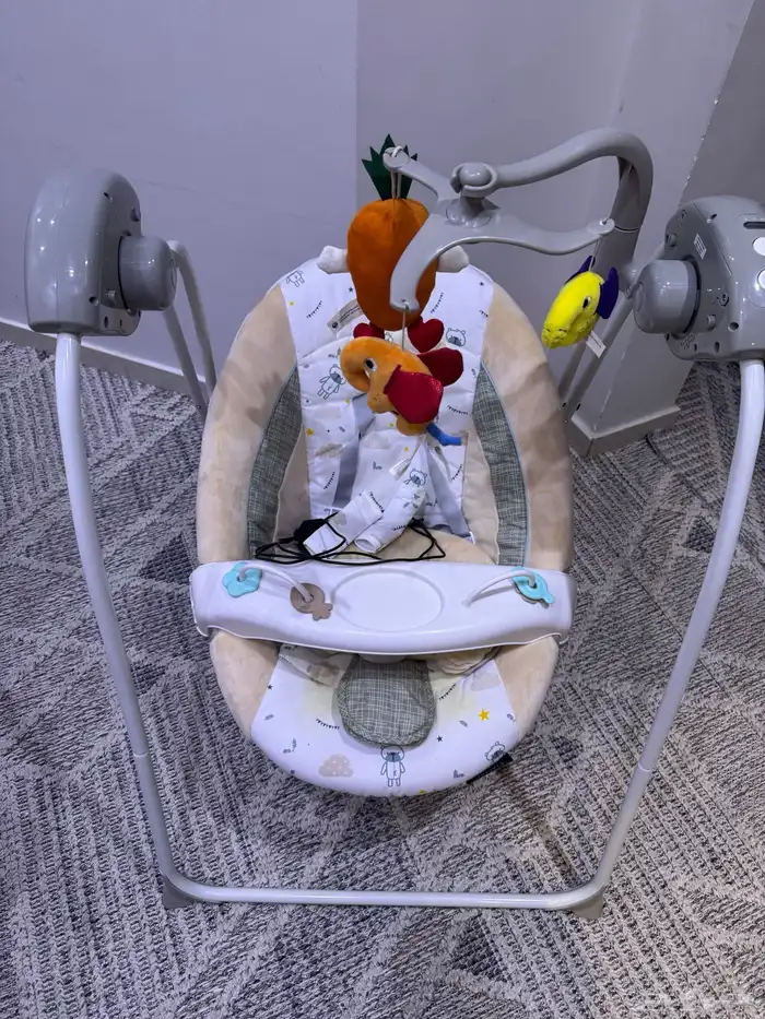 للبيع أجهزة وأدوات أطفال بحالة ممتازه 6