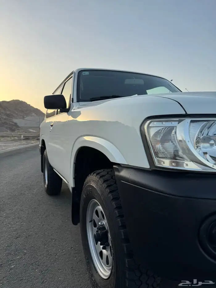 نيسان باترول 2006 تم البيع تم البيع 3