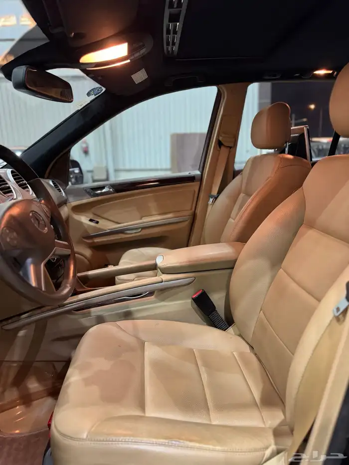 مرسيدس ML350 عداد قليل 2010 7