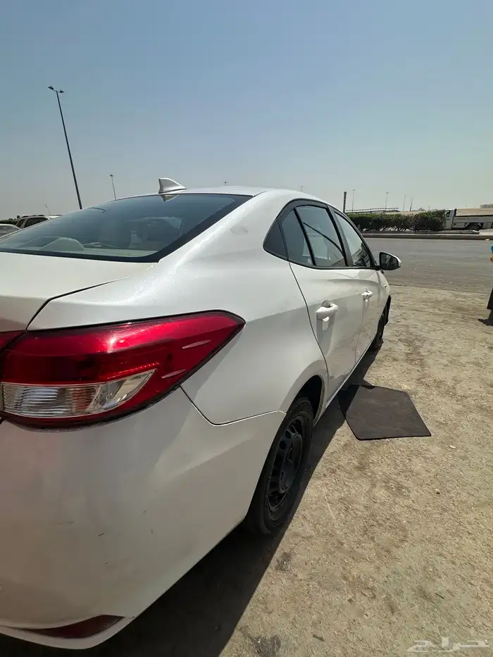 للبيع يارس موديل 2019 11