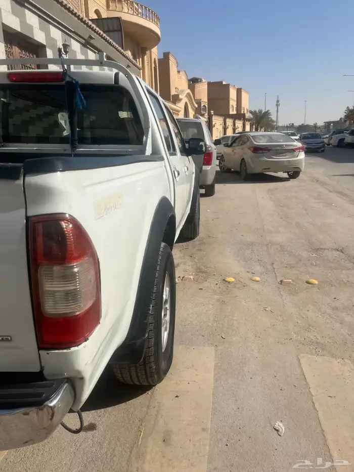 سياره ايسوزو 2