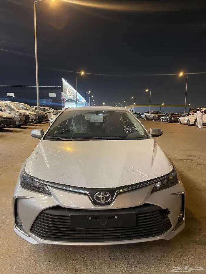 تويوتا كورولا XLI 2.0 طيس بنزين 2025 0