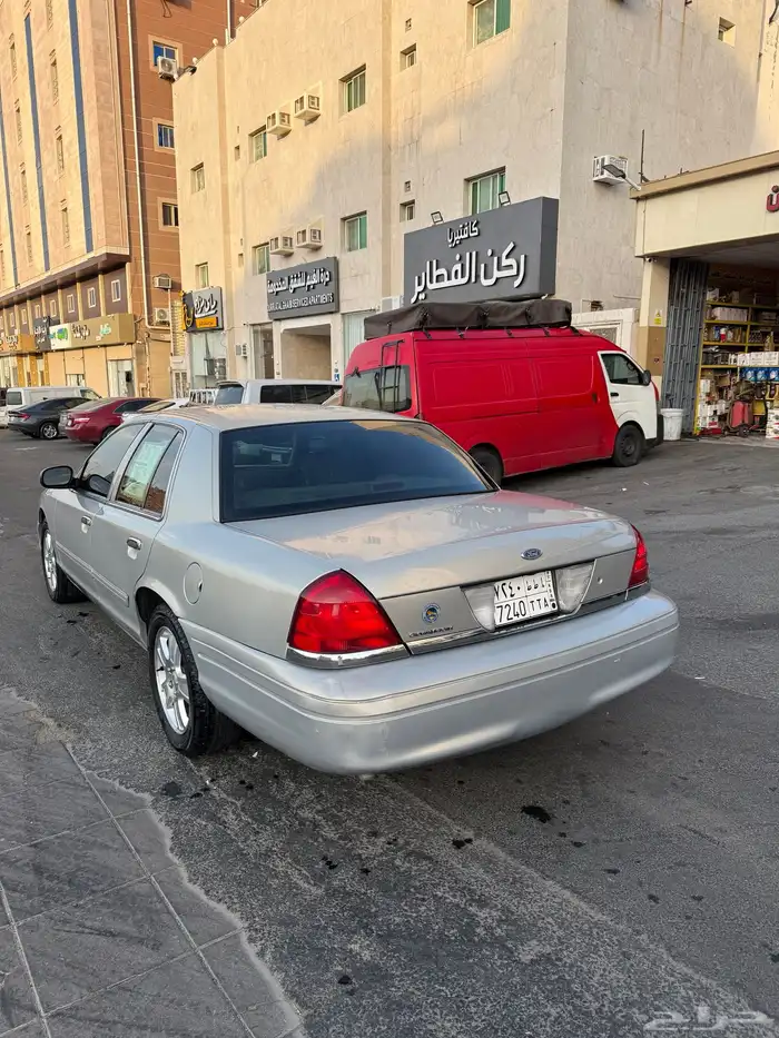 فورد فكتوريا 2