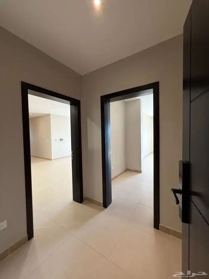 شقه جديده للإيجار الشعلة 9