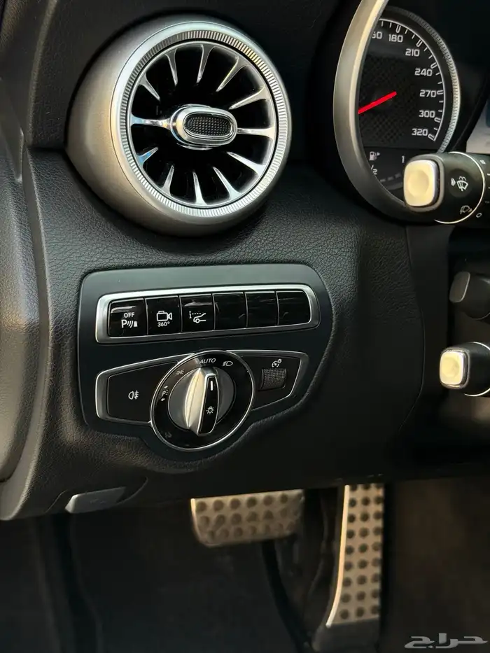 MERCEDES C63s 2016 12
