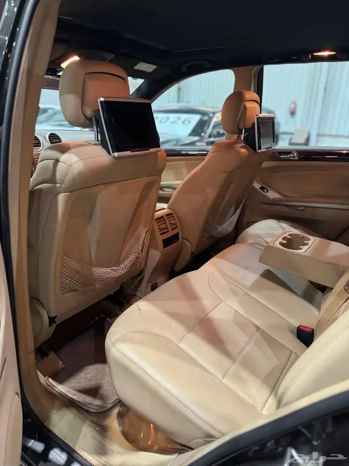 مرسيدس ML350 عداد قليل 2010 8