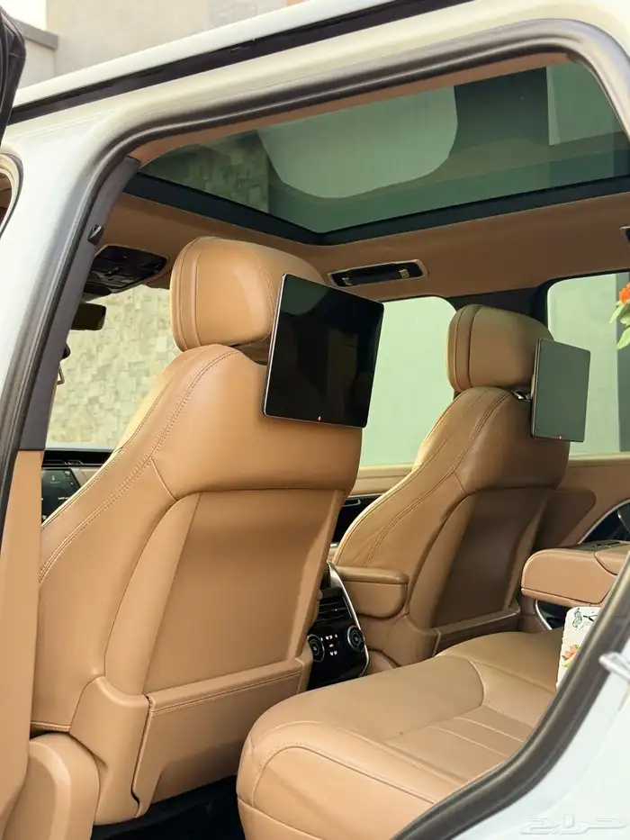 رنج روفر HSE 2023 21