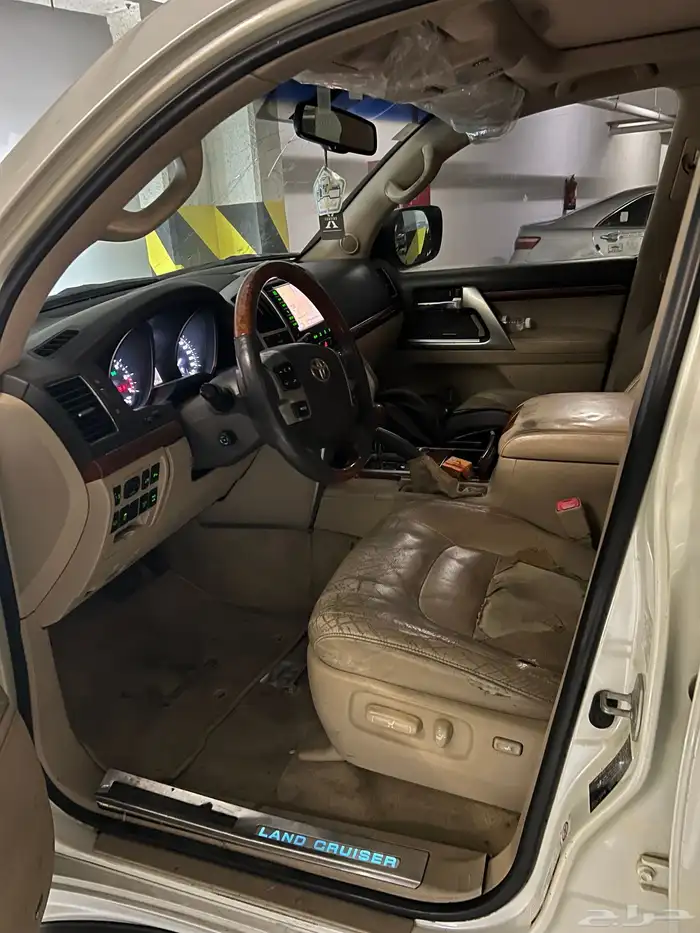 تويوتا لاندكروزر 2012 VXR 3