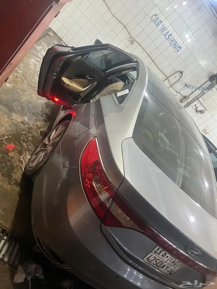 هونداي ازيرى للبيع 12