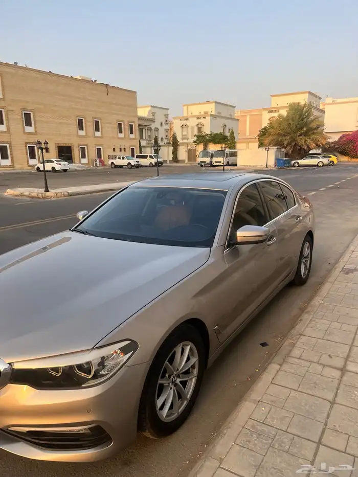 BMW 520 i موديل 2018 ممشي 155 ألف كيلو 5