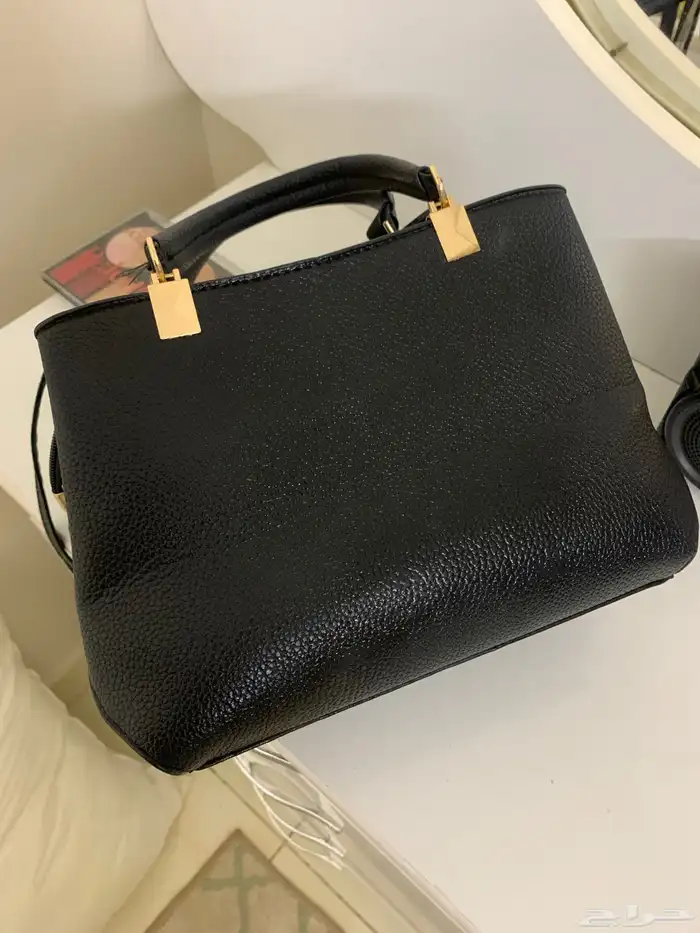 3فساتين و2شنطه 7