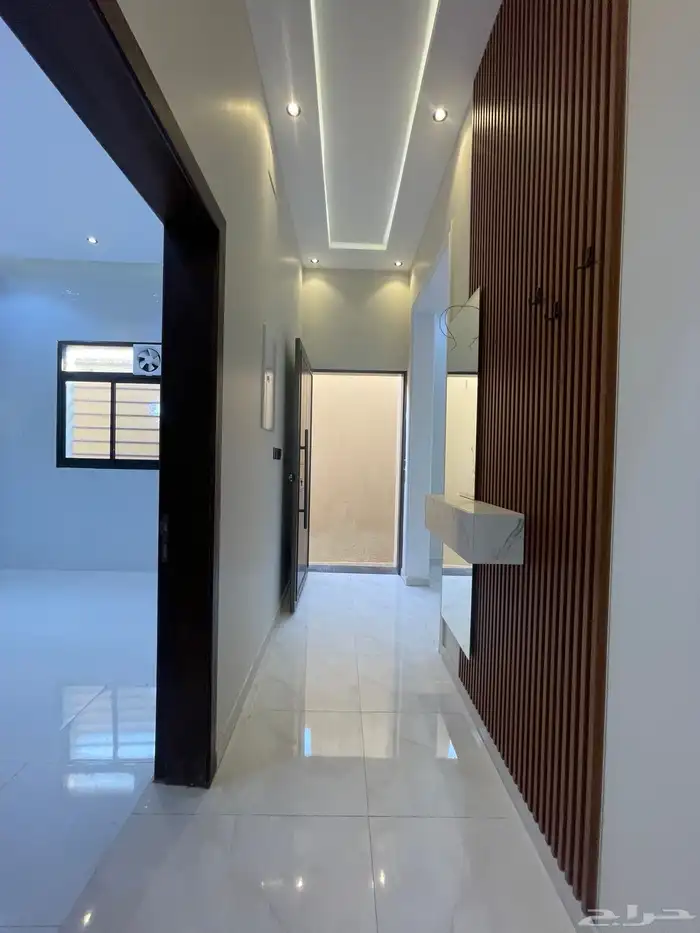 للبيع شقق ارضيه وعلويه من 480 الف ابها المحاله 9