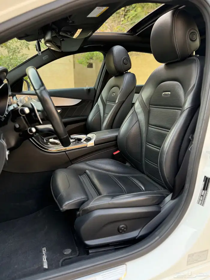 MERCEDES C63s 2016 11