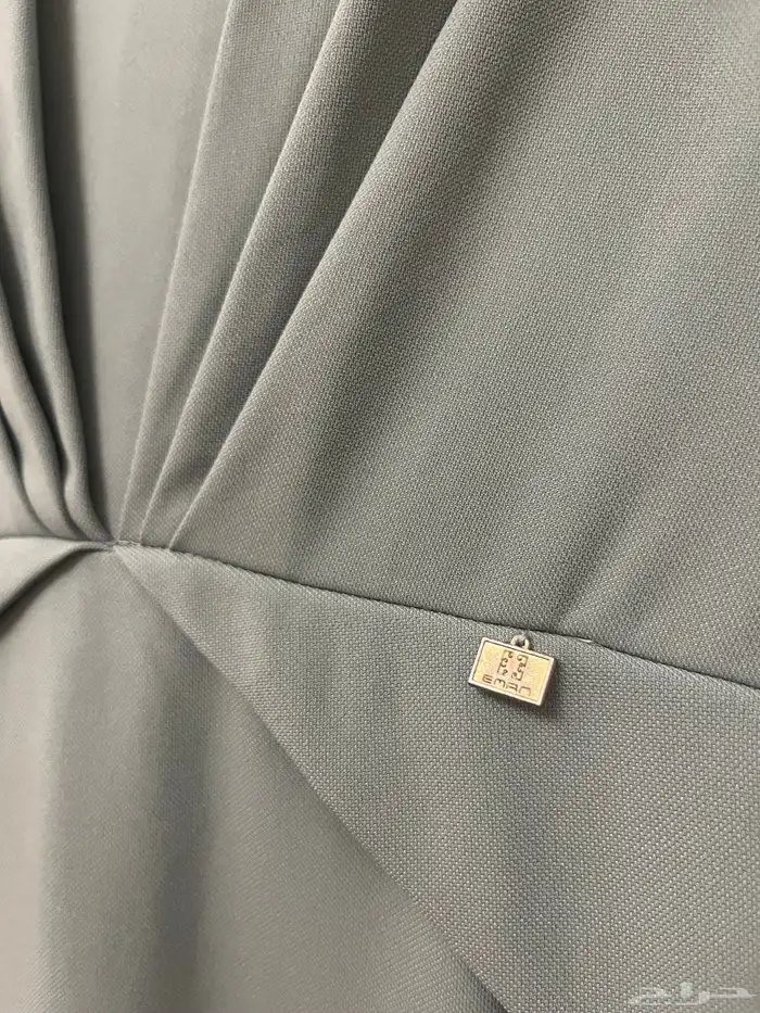 فساتين مستعملة نظيفة للبيع 6