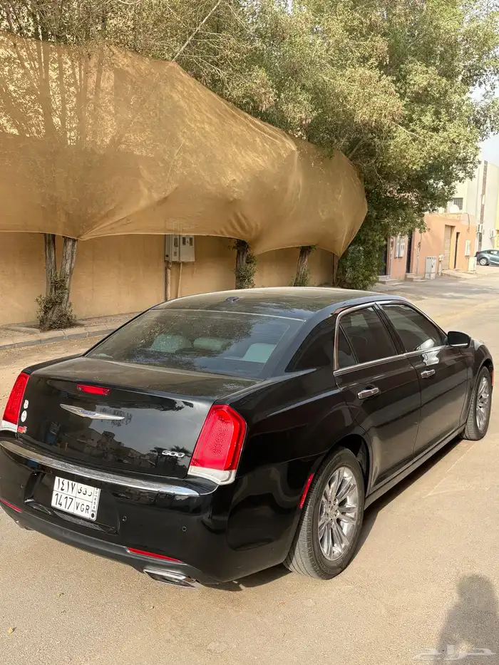 كرايزلر 6 سلندر 2023 3