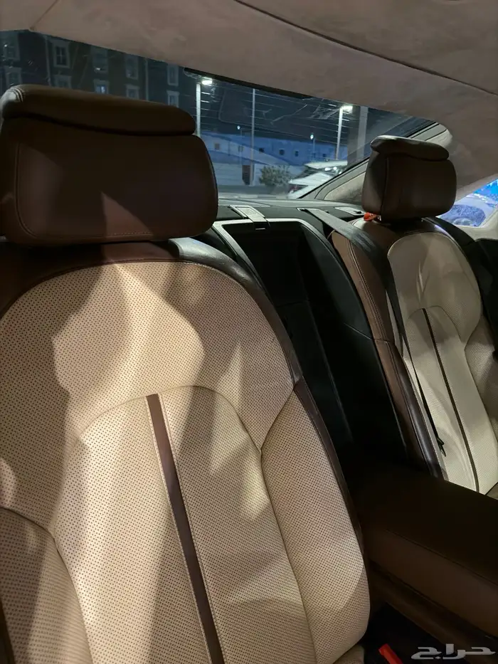 Audi A8L 2015 5