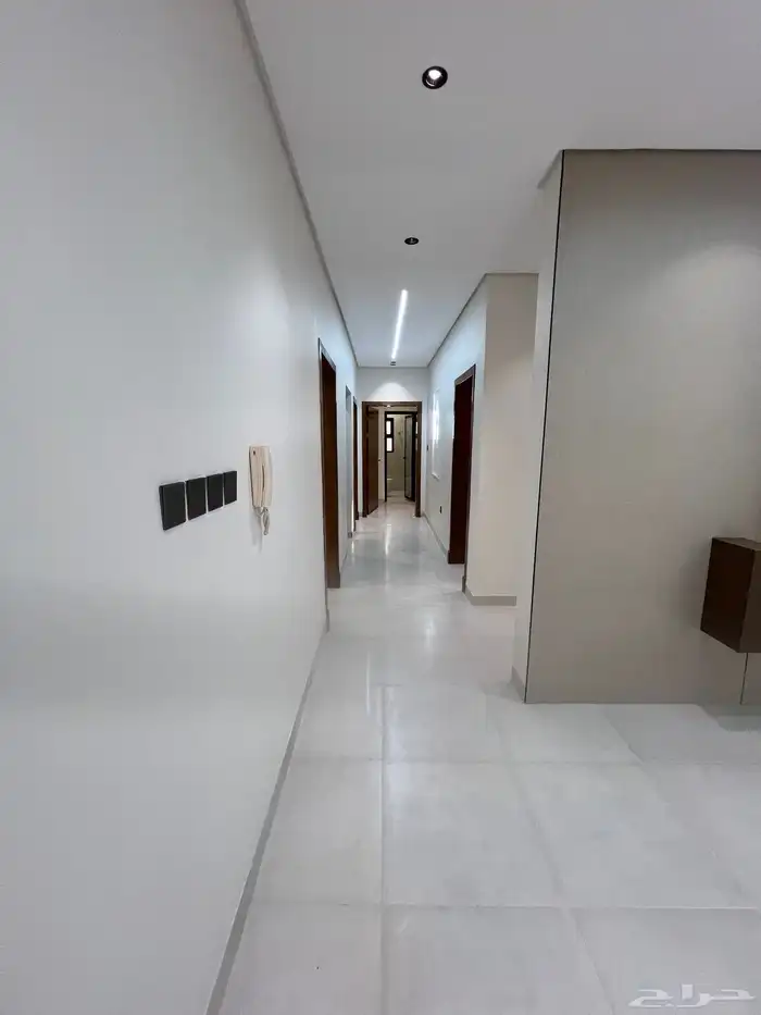 شقق للبيع ضاحيه الجبيل تشطيبات فاخره وسعر ممتاز 3
