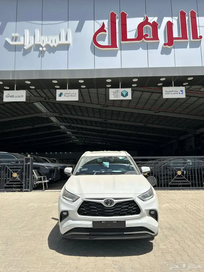 تويوتا   هايلاندر GLE هايبرد 2025 ابيض 161000 شامل الضريبة 0