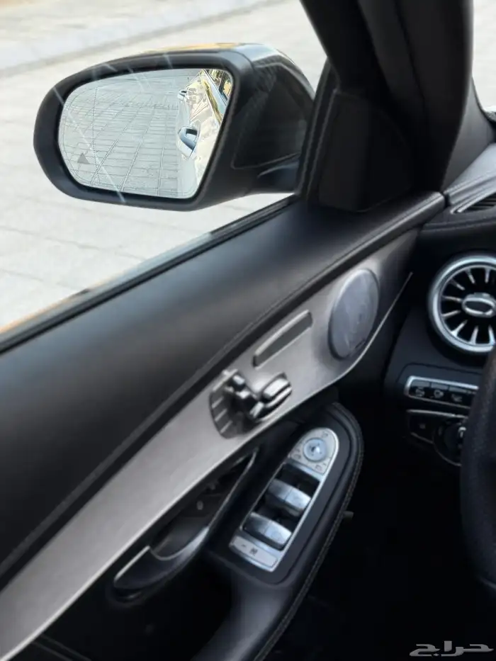 MERCEDES C63s 2016 24