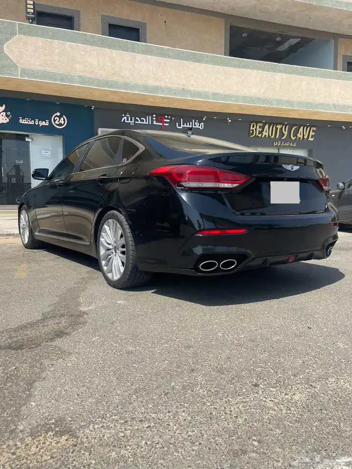 جينسس رويال 2016 V8 4