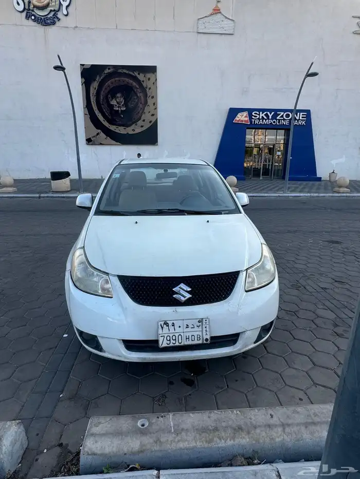 سزوكي SX4 2010 5