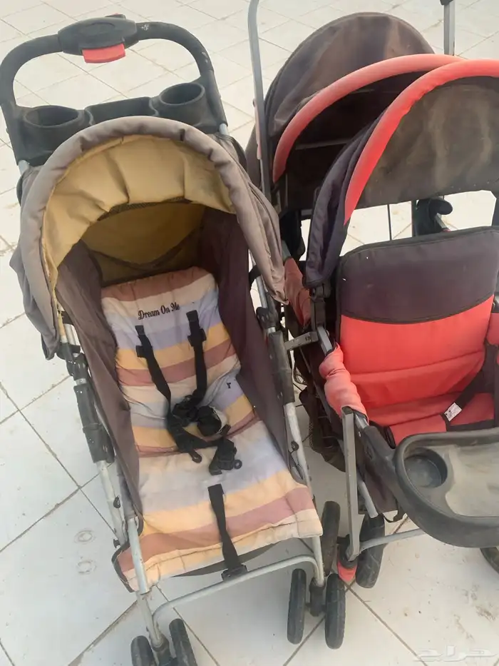 عربيه الطفال السعر رخيص جدا  ال2 3