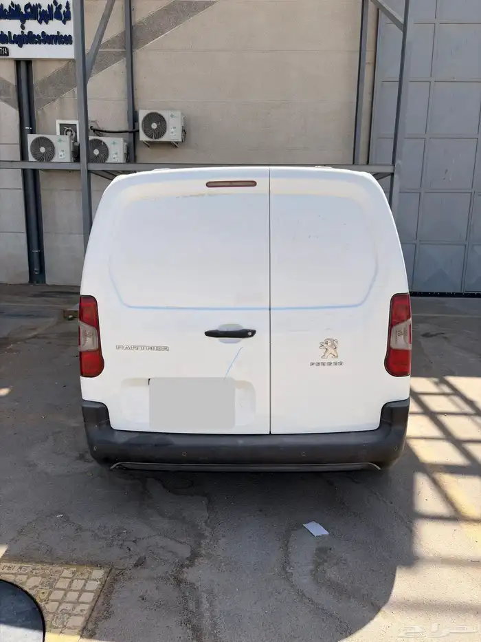 بيجو برتنر 2021 4