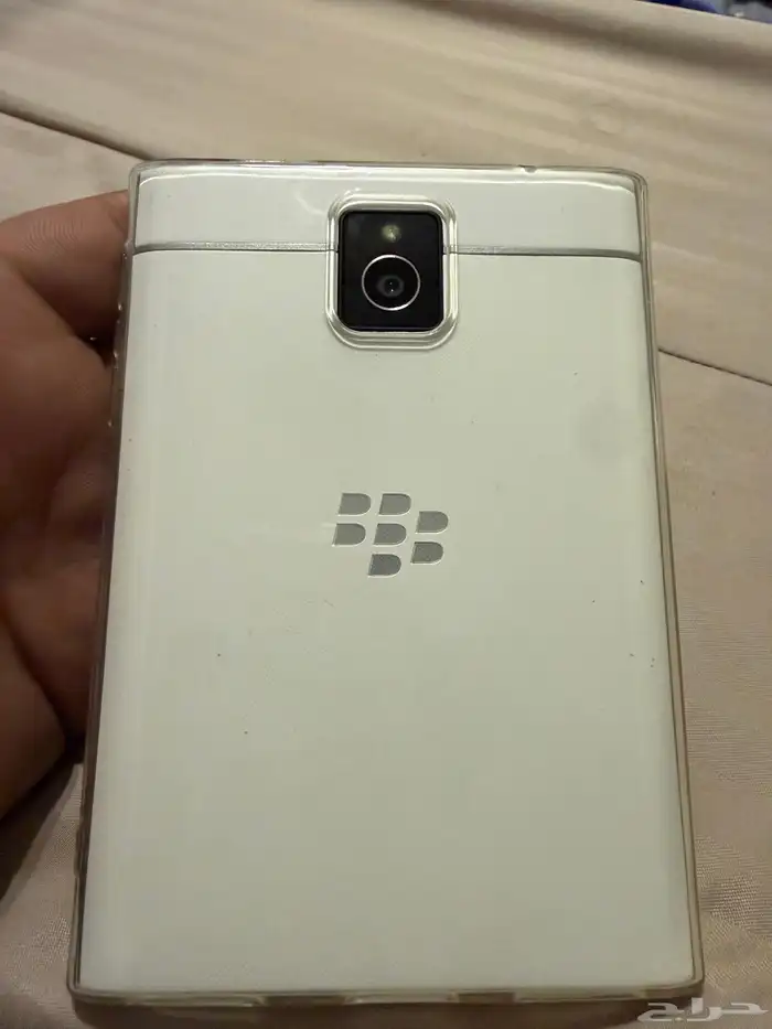 بلاك بيري باسبورت Q30 1