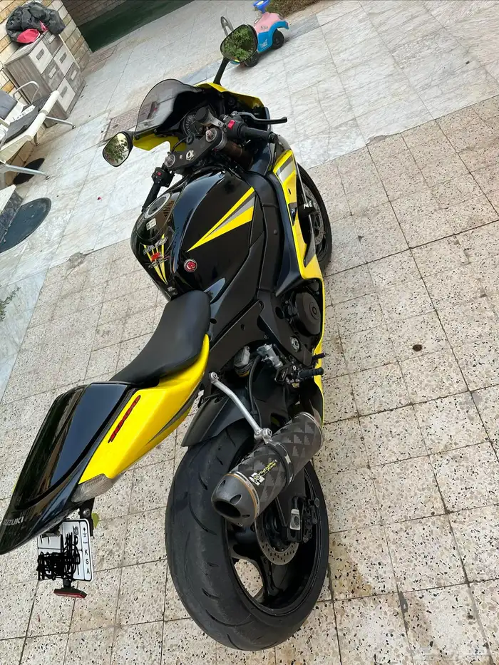 Suzuki gsxr 1000 4