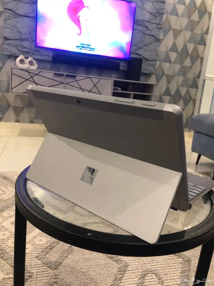 ميكروسوفت كمبيوتر محمول 1