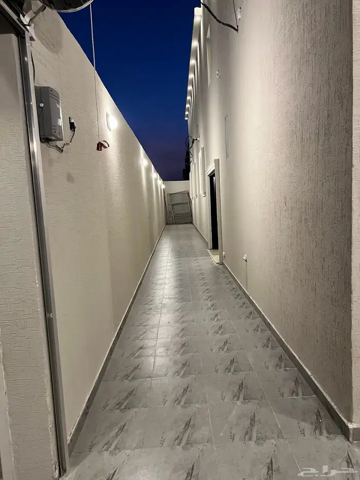 للبيع دور أرضي على شارعين بضاحية الإسكان بجليل 5