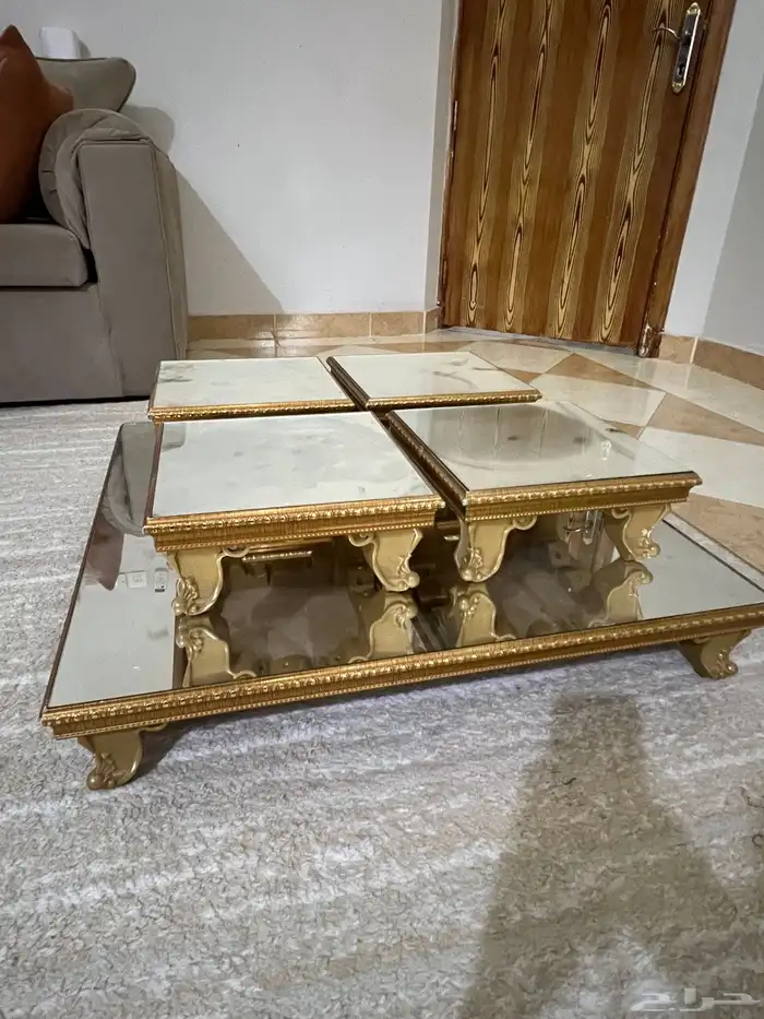 كنب و طاولة و مدخل و طاولة ارضية 2