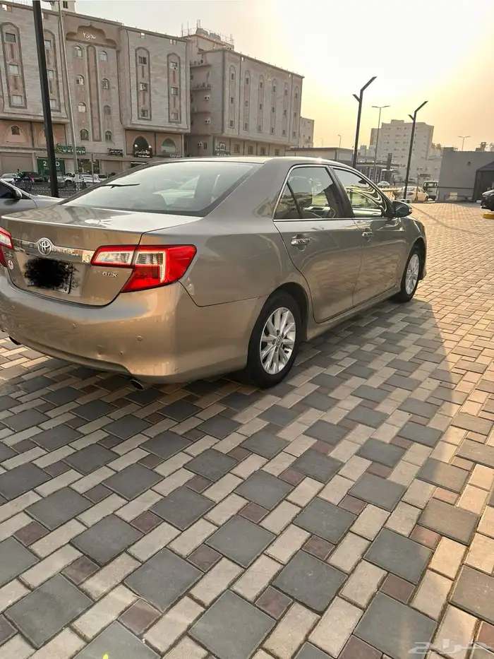 كامري 2012 GLX بدون فتحة 19