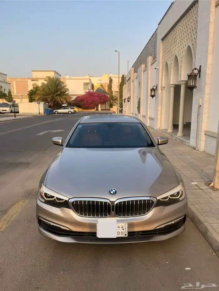 BMW 520 i موديل 2018 ممشي 155 ألف كيلو 4