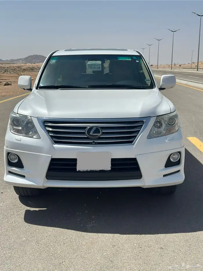 لكزس LX570 2011 0