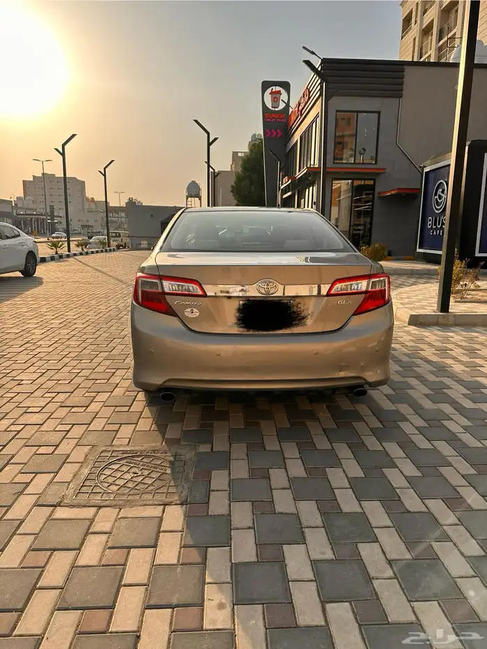 كامري 2012 GLX بدون فتحة 17