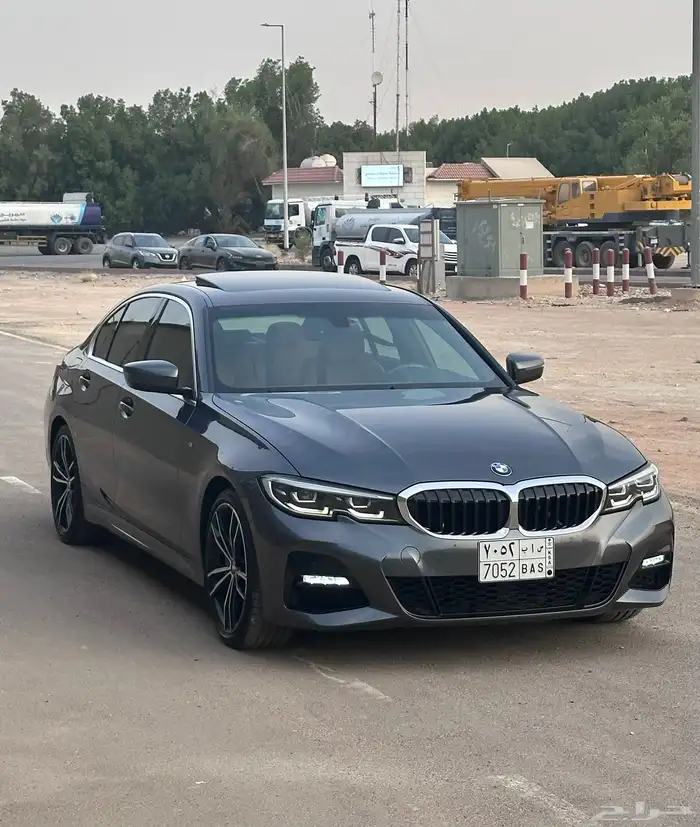 بي ام دبليو 330im 2021 وكالة تشييكات وكالة الفردان 0