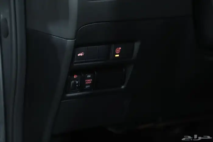 نيسان باترول نيسمو V8 فل كامل 2021 شبه الجديد 27