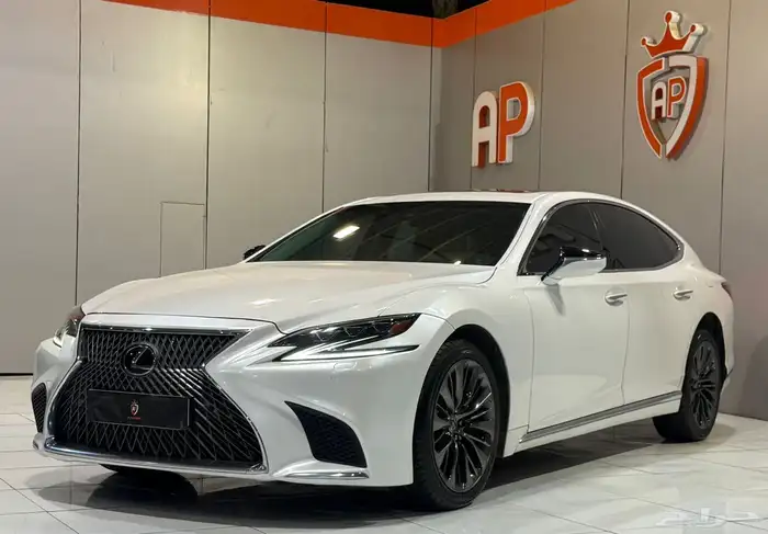 لكزس LS350 2018 بحالة نظيفة جدا 6
