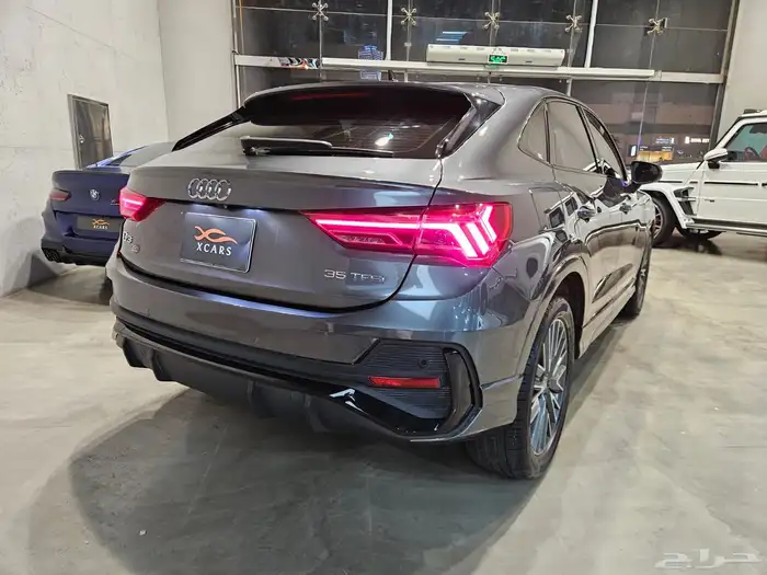 اودي Q3 Sport Pack موديل 2023م (وارد ساماكو) 4