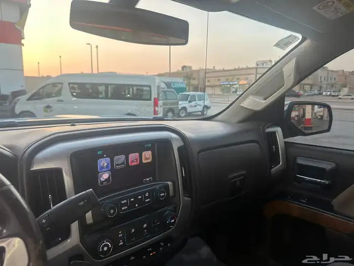 للبيع سييرا SLE Z71 موديل 2017 12