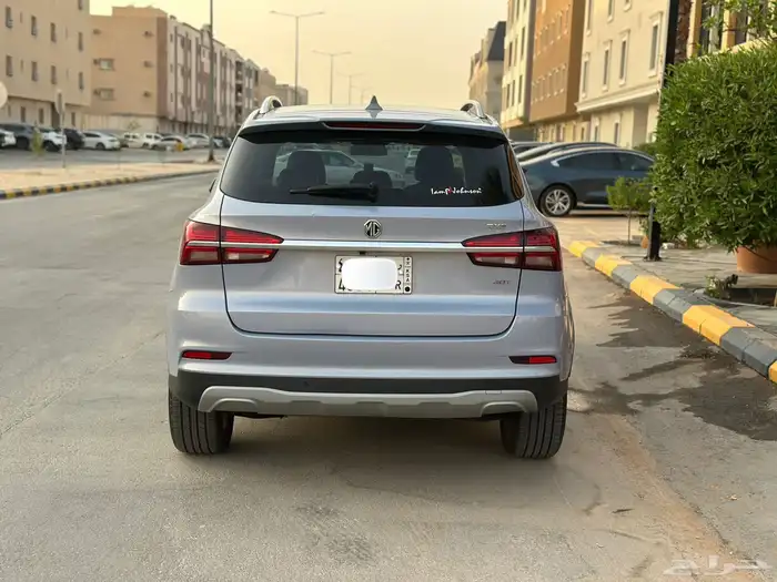 ام جي RX5 2022 6