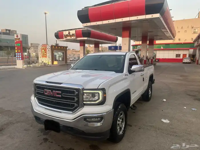 للبيع سييرا SLE Z71 موديل 2017 10
