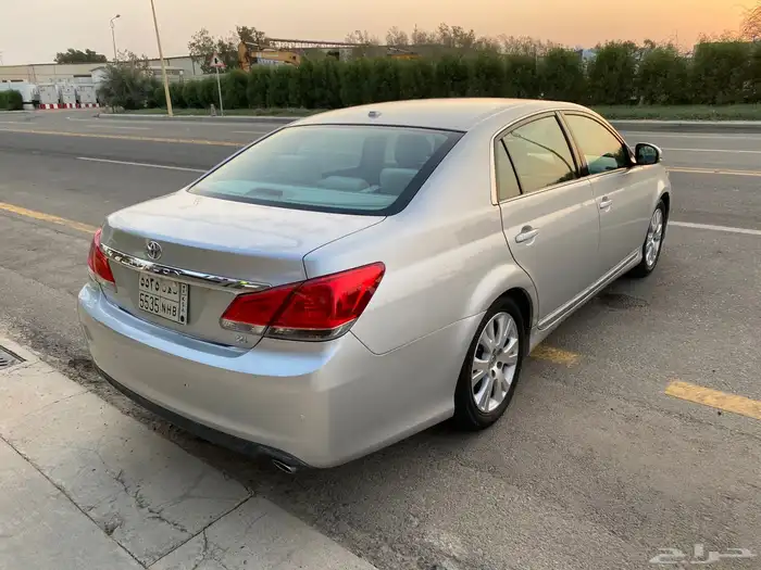 افالون 2012 نظيفة 5
