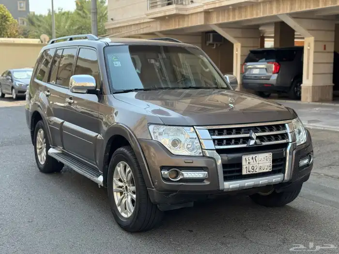 باجيرو 2016 GLS فل كامل وكاله 1