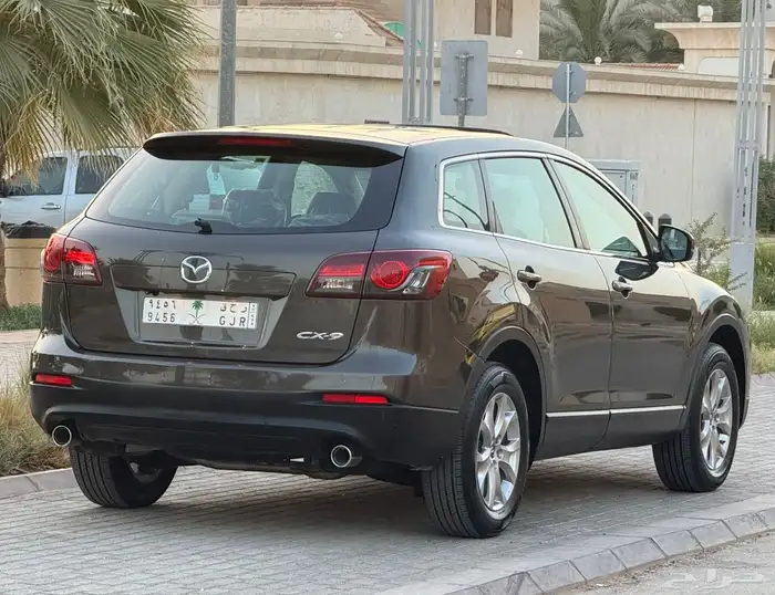 مازدا جيب cx9 نظيف للمستخدم 2015 الحد 45 الف 1
