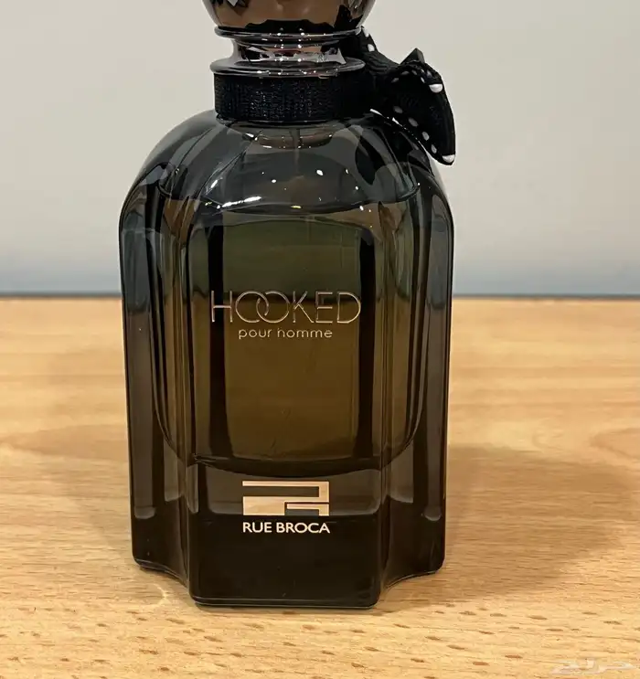 عطر hooked و عطر whims 3